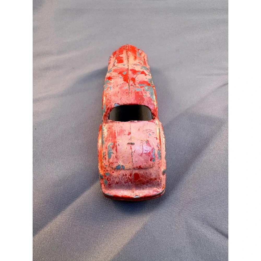 Vintage Cast Iron Toy Car Red Streamline Coupe Made in USA 5.5 Inch E-18